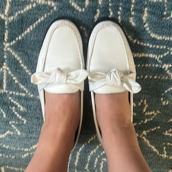 White Venetian Bow Weejuns - Picture 5 of 7